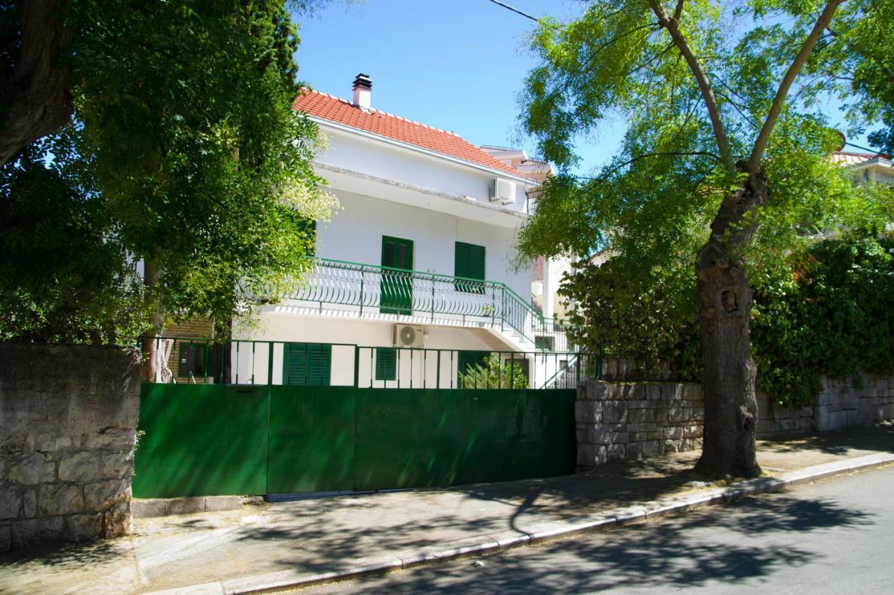 Split Center Apartment Exterior photo